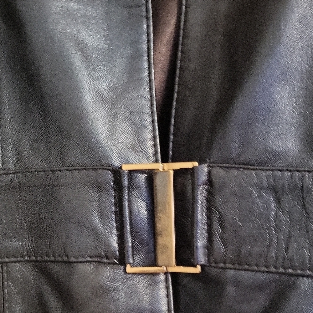 Women's Blue Leather Jacket - Picture 4 of 9